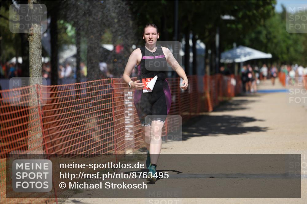 07.09.2025 - 19. Norderstedt Triathlon Michael Strokosch http://msf.ph/oto/8763495 07.09.2025 13:19:09 Laufen 187, 307 meine-sportfotos.de