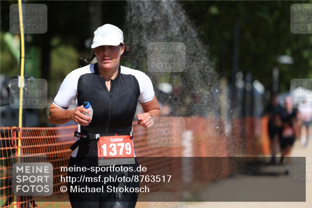 07.09.2025 - 19. Norderstedt Triathlon Michael Strokosch http://msf.ph/oto/8763517 07.09.2025 12:57:27 Laufen 766, 818, 828, 1361, 1379 meine-sportfotos.de