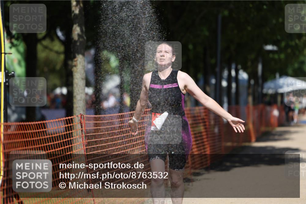 07.09.2025 - 19. Norderstedt Triathlon Michael Strokosch http://msf.ph/oto/8763532 07.09.2025 13:19:10 Laufen 307 meine-sportfotos.de