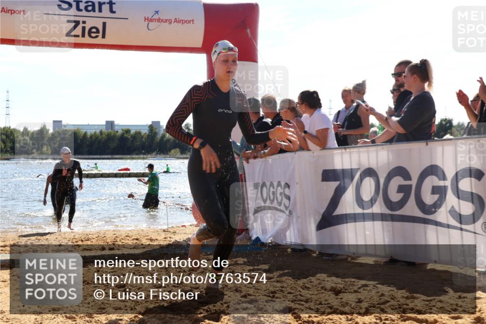 07.09.2025 - 19. Norderstedt Triathlon Luisa Fischer http://msf.ph/oto/8763574 07.09.2025 14:59:43 Schwimmen 944, 1514, 1538 meine-sportfotos.de