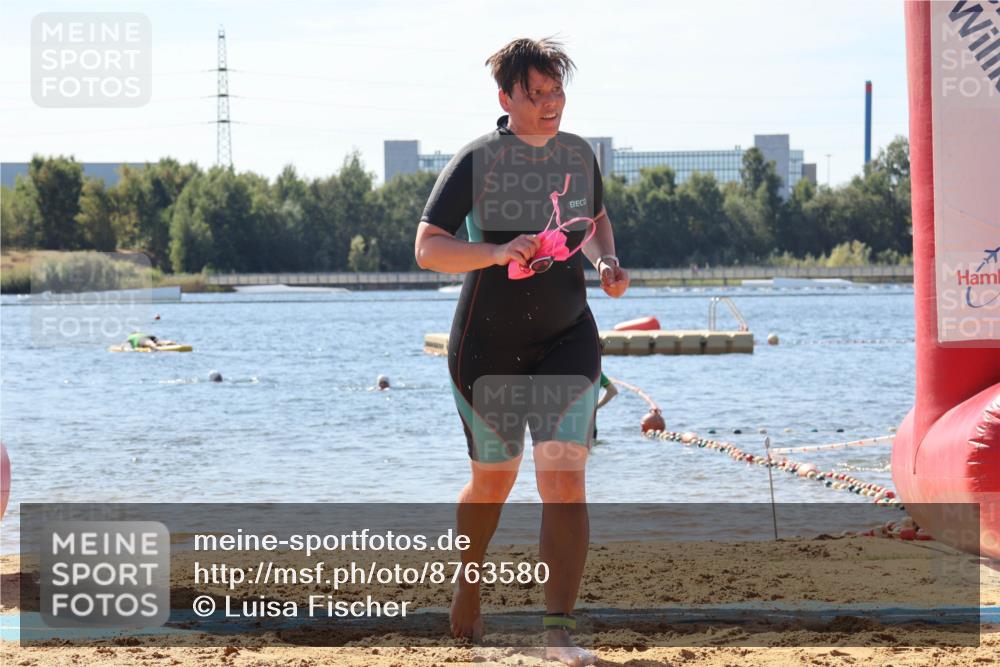07.09.2025 - 19. Norderstedt Triathlon Luisa Fischer http://msf.ph/oto/8763580 07.09.2025 12:16:34 Schwimmen 219, 272 meine-sportfotos.de