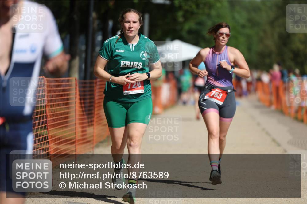 07.09.2025 - 19. Norderstedt Triathlon Michael Strokosch http://msf.ph/oto/8763589 07.09.2025 12:10:31 Laufen 720, 763, 782, 1363 meine-sportfotos.de