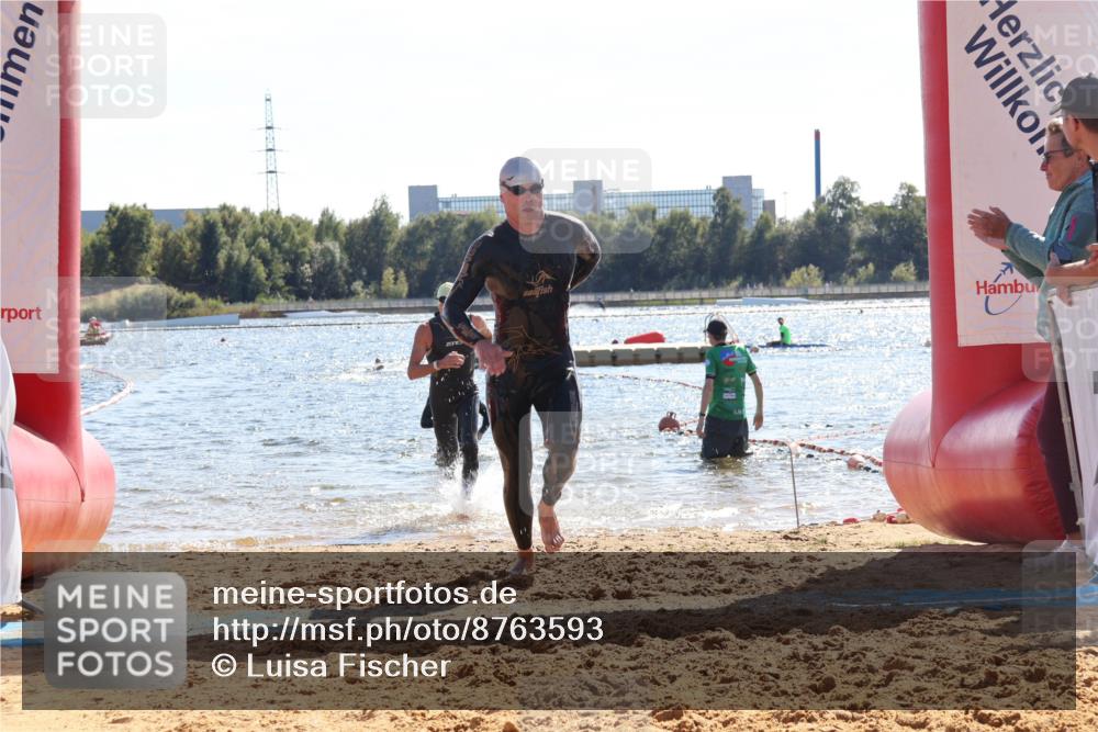 07.09.2025 - 19. Norderstedt Triathlon Luisa Fischer http://msf.ph/oto/8763593 07.09.2025 14:59:45 Schwimmen 944, 1514, 1538 meine-sportfotos.de