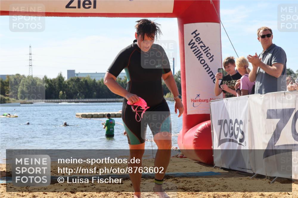 07.09.2025 - 19. Norderstedt Triathlon Luisa Fischer http://msf.ph/oto/8763602 07.09.2025 12:16:35 Schwimmen 219, 272 meine-sportfotos.de