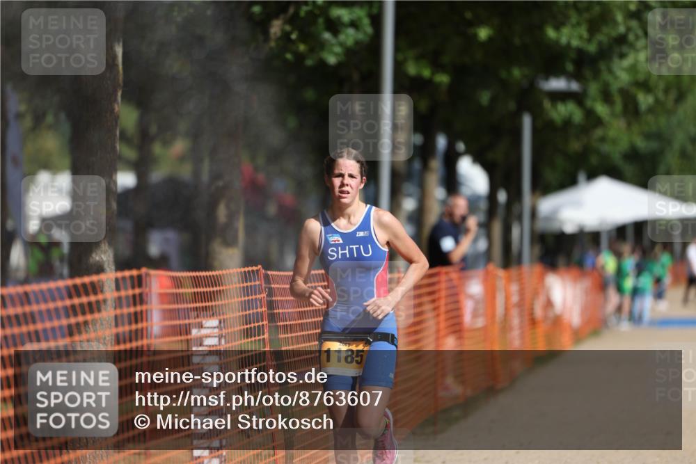 07.09.2025 - 19. Norderstedt Triathlon Michael Strokosch http://msf.ph/oto/8763607 07.09.2025 11:30:21 Laufen 1185 meine-sportfotos.de