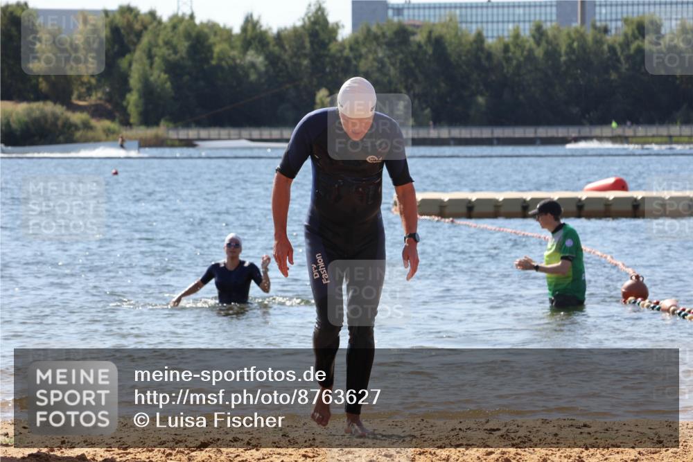 07.09.2025 - 19. Norderstedt Triathlon Luisa Fischer http://msf.ph/oto/8763627 07.09.2025 12:17:14 Schwimmen 1304 meine-sportfotos.de