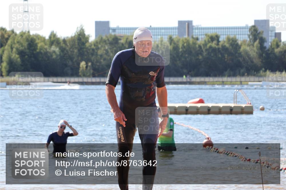 07.09.2025 - 19. Norderstedt Triathlon Luisa Fischer http://msf.ph/oto/8763642 07.09.2025 12:17:16 Schwimmen 1304 meine-sportfotos.de