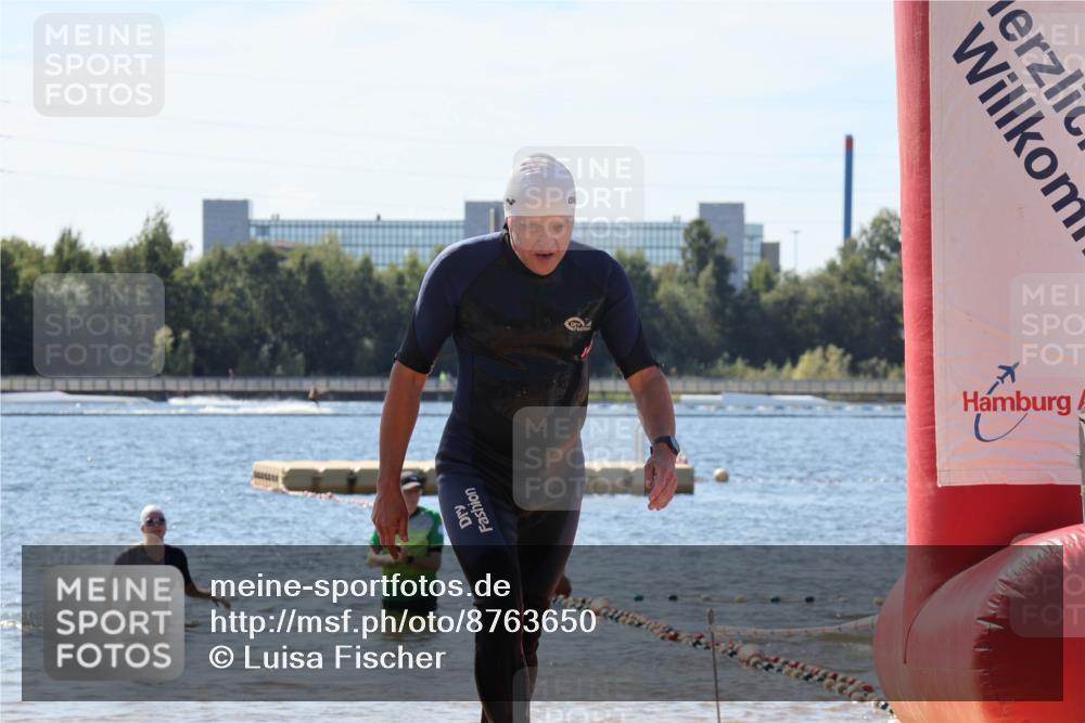 07.09.2025 - 19. Norderstedt Triathlon Luisa Fischer http://msf.ph/oto/8763650 07.09.2025 12:17:17 Schwimmen 1304 meine-sportfotos.de