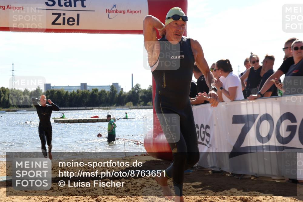 07.09.2025 - 19. Norderstedt Triathlon Luisa Fischer http://msf.ph/oto/8763651 07.09.2025 14:59:51 Schwimmen 425, 944, 1514, 1538 meine-sportfotos.de