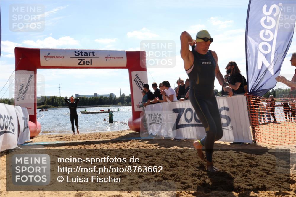 07.09.2025 - 19. Norderstedt Triathlon Luisa Fischer http://msf.ph/oto/8763662 07.09.2025 14:59:52 Schwimmen 425, 944, 1514, 1538 meine-sportfotos.de
