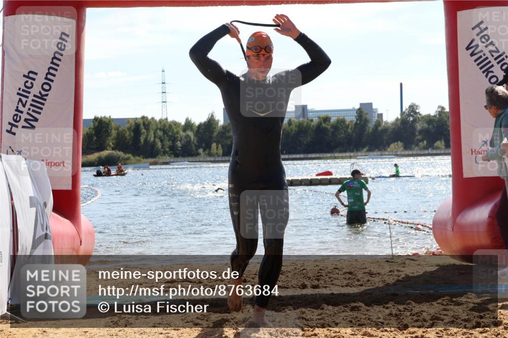 07.09.2025 - 19. Norderstedt Triathlon Luisa Fischer http://msf.ph/oto/8763684 07.09.2025 14:59:54 Schwimmen 425, 944, 1514, 1538 meine-sportfotos.de