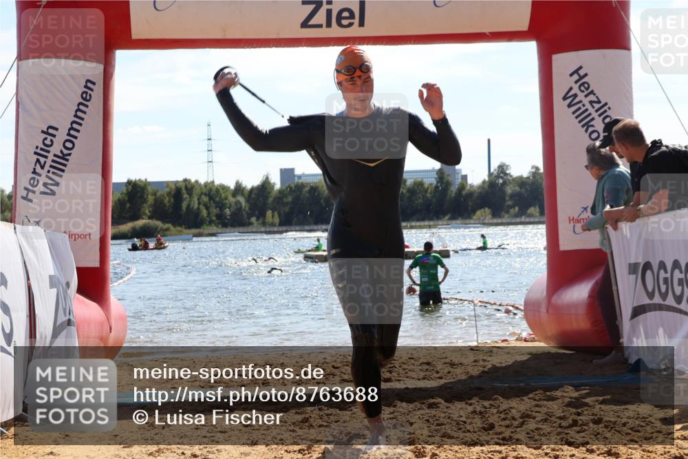 07.09.2025 - 19. Norderstedt Triathlon Luisa Fischer http://msf.ph/oto/8763688 07.09.2025 14:59:55 Schwimmen 425, 944, 1514, 1538 meine-sportfotos.de