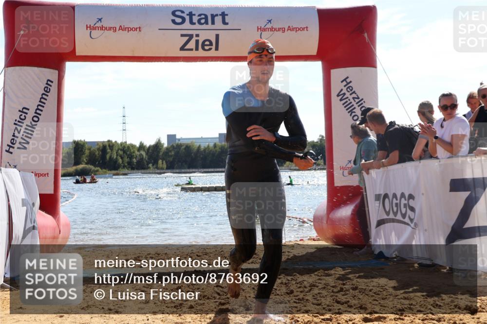 07.09.2025 - 19. Norderstedt Triathlon Luisa Fischer http://msf.ph/oto/8763692 07.09.2025 14:59:55 Schwimmen 425, 944, 1514, 1538 meine-sportfotos.de