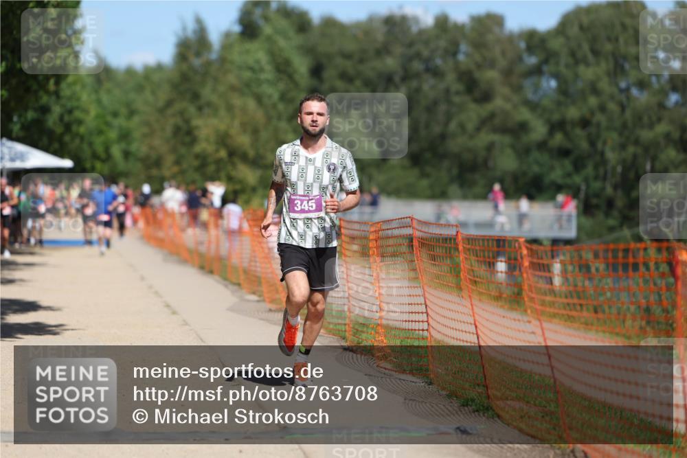 07.09.2025 - 19. Norderstedt Triathlon Michael Strokosch http://msf.ph/oto/8763708 07.09.2025 13:19:31 Laufen 345 meine-sportfotos.de