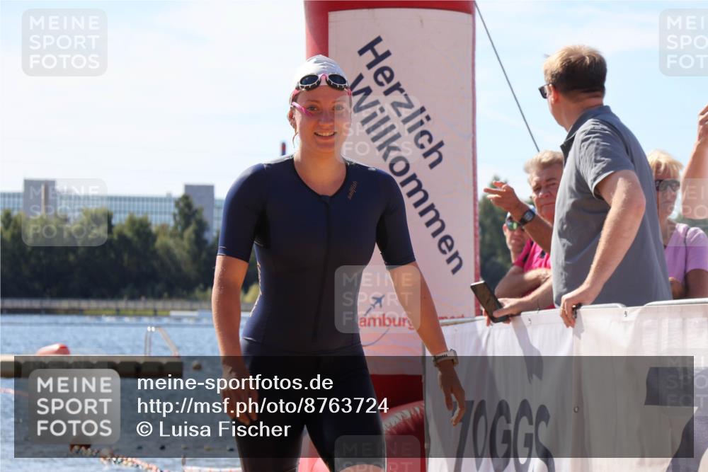 07.09.2025 - 19. Norderstedt Triathlon Luisa Fischer http://msf.ph/oto/8763724 07.09.2025 12:17:32 Schwimmen 1292 meine-sportfotos.de
