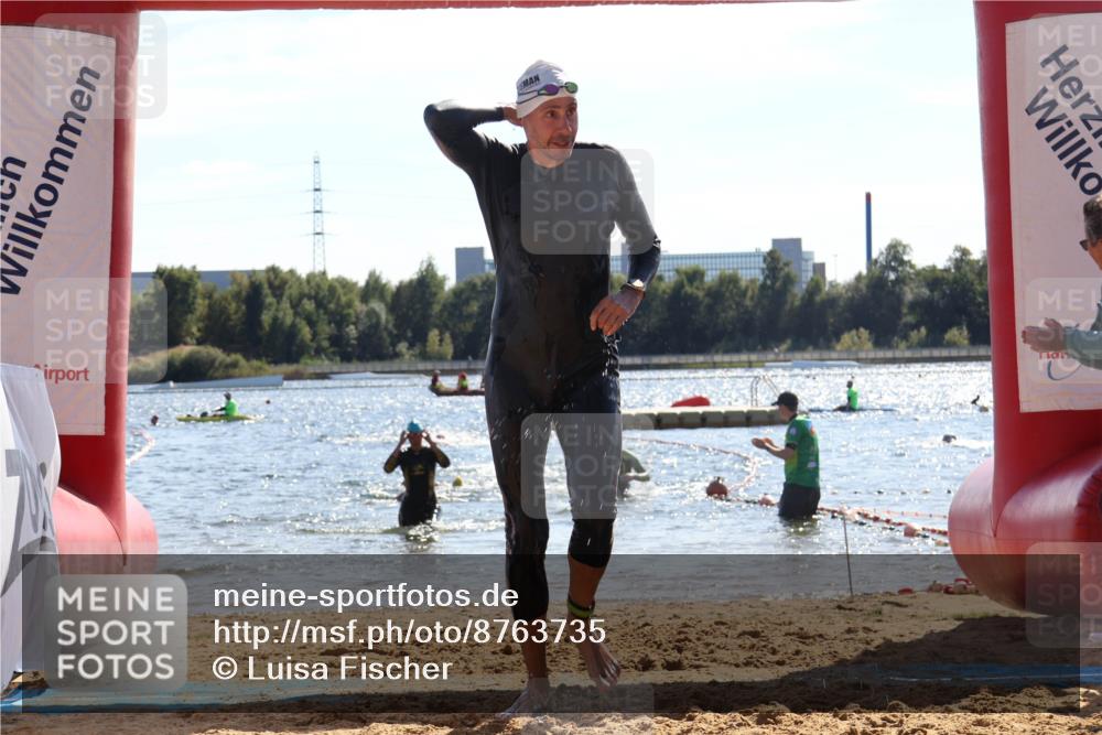 07.09.2025 - 19. Norderstedt Triathlon Luisa Fischer http://msf.ph/oto/8763735 07.09.2025 15:00:26 Schwimmen 362 meine-sportfotos.de