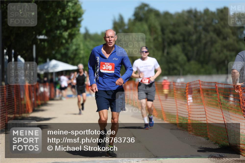 07.09.2025 - 19. Norderstedt Triathlon Michael Strokosch http://msf.ph/oto/8763736 07.09.2025 12:57:38 Laufen 139, 208, 309, 818 meine-sportfotos.de