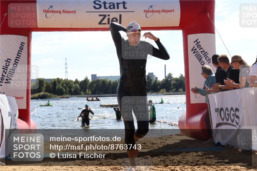 07.09.2025 - 19. Norderstedt Triathlon Luisa Fischer http://msf.ph/oto/8763743 07.09.2025 15:00:27 Schwimmen 362 meine-sportfotos.de