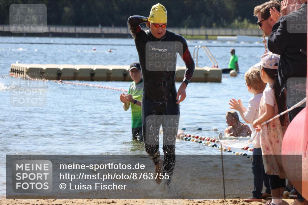 07.09.2025 - 19. Norderstedt Triathlon Luisa Fischer http://msf.ph/oto/8763755 07.09.2025 12:28:29 Schwimmen 1366 meine-sportfotos.de