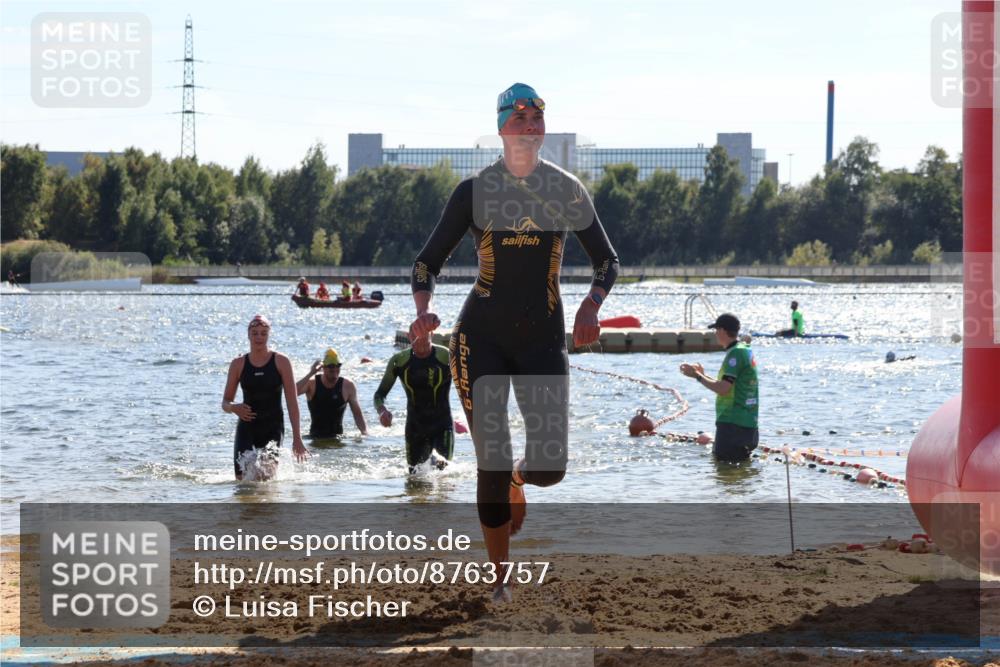 07.09.2025 - 19. Norderstedt Triathlon Luisa Fischer http://msf.ph/oto/8763757 07.09.2025 15:00:34 Schwimmen 362, 950, 1530, 1531 meine-sportfotos.de