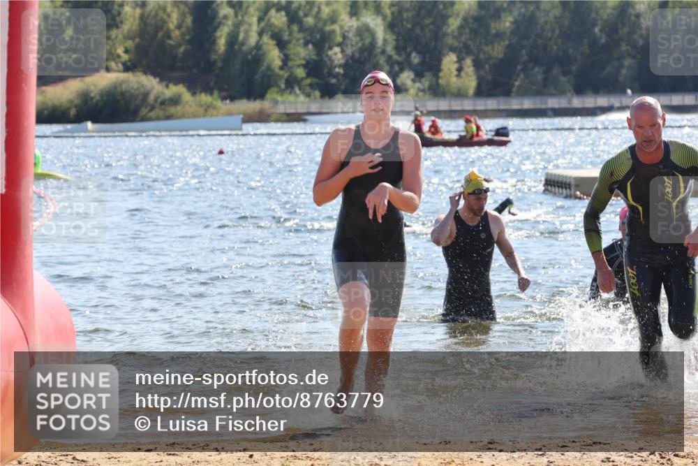 07.09.2025 - 19. Norderstedt Triathlon Luisa Fischer http://msf.ph/oto/8763779 07.09.2025 15:00:36 Schwimmen 362, 950, 1530, 1531 meine-sportfotos.de