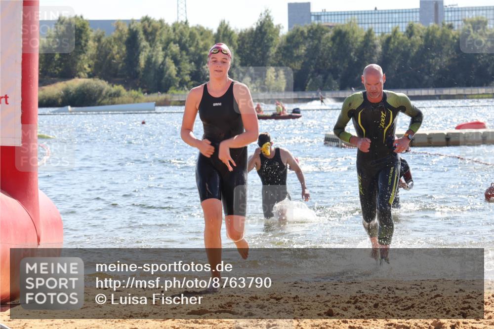 07.09.2025 - 19. Norderstedt Triathlon Luisa Fischer http://msf.ph/oto/8763790 07.09.2025 15:00:37 Schwimmen 362, 950, 1530, 1531 meine-sportfotos.de
