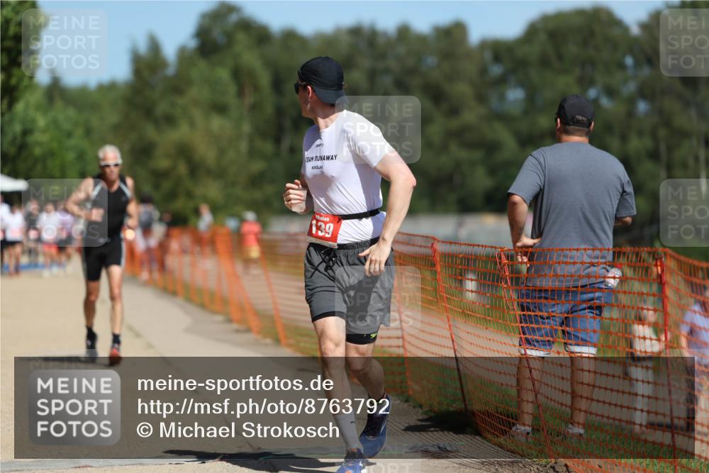 07.09.2025 - 19. Norderstedt Triathlon Michael Strokosch http://msf.ph/oto/8763792 07.09.2025 12:57:42 Laufen 139, 309, 813 meine-sportfotos.de