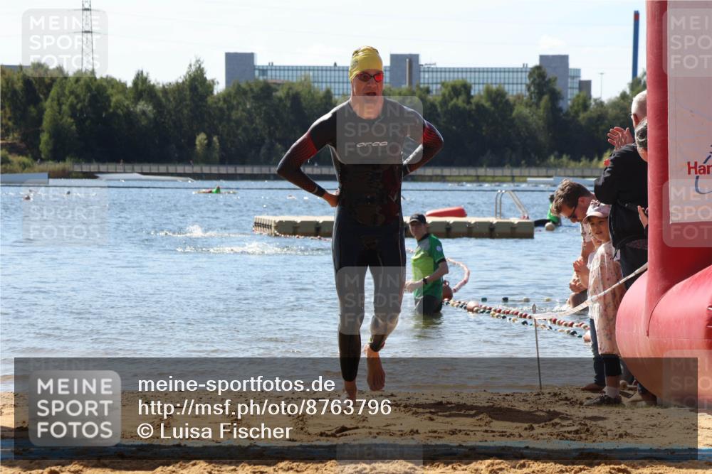 07.09.2025 - 19. Norderstedt Triathlon Luisa Fischer http://msf.ph/oto/8763796 07.09.2025 12:28:31 Schwimmen 1366 meine-sportfotos.de