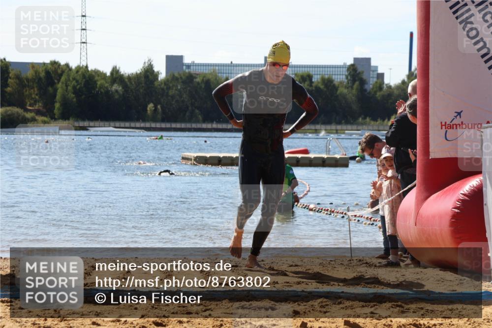 07.09.2025 - 19. Norderstedt Triathlon Luisa Fischer http://msf.ph/oto/8763802 07.09.2025 12:28:32 Schwimmen 1366 meine-sportfotos.de