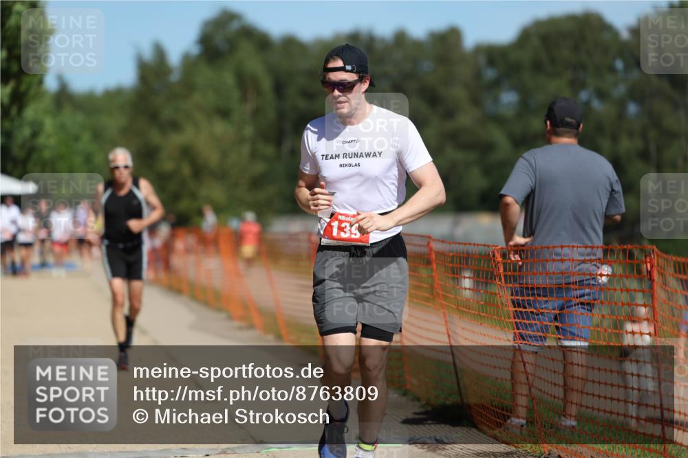 07.09.2025 - 19. Norderstedt Triathlon Michael Strokosch http://msf.ph/oto/8763809 07.09.2025 12:57:43 Laufen 139, 309, 813 meine-sportfotos.de