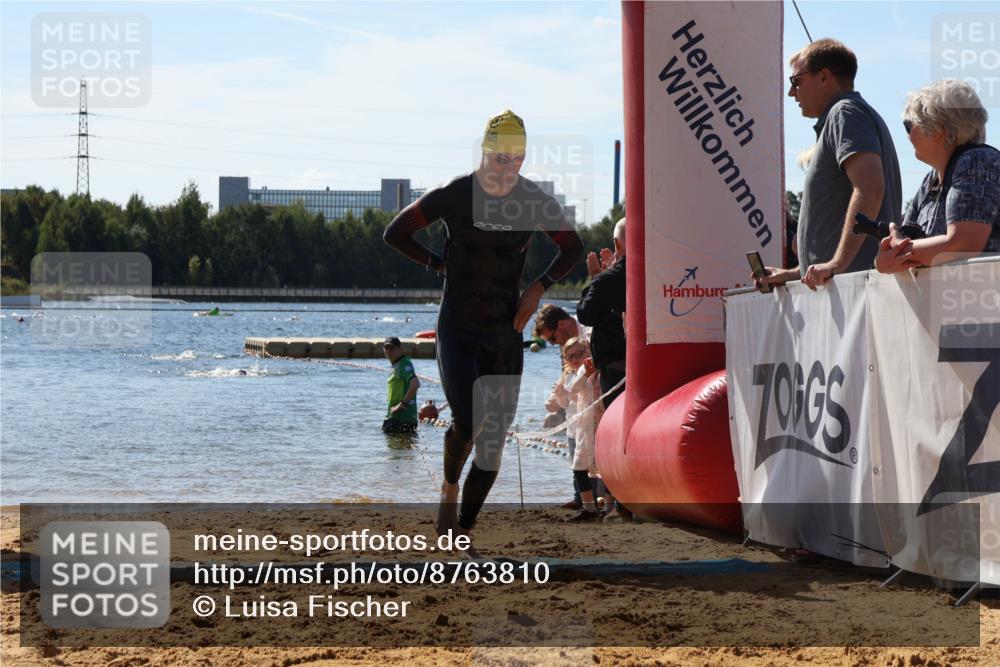 07.09.2025 - 19. Norderstedt Triathlon Luisa Fischer http://msf.ph/oto/8763810 07.09.2025 12:28:32 Schwimmen 1366 meine-sportfotos.de