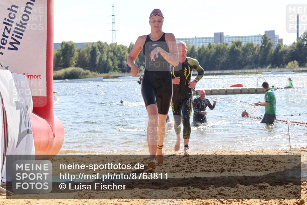 07.09.2025 - 19. Norderstedt Triathlon Luisa Fischer http://msf.ph/oto/8763811 07.09.2025 15:00:38 Schwimmen 362, 950, 1530, 1531 meine-sportfotos.de