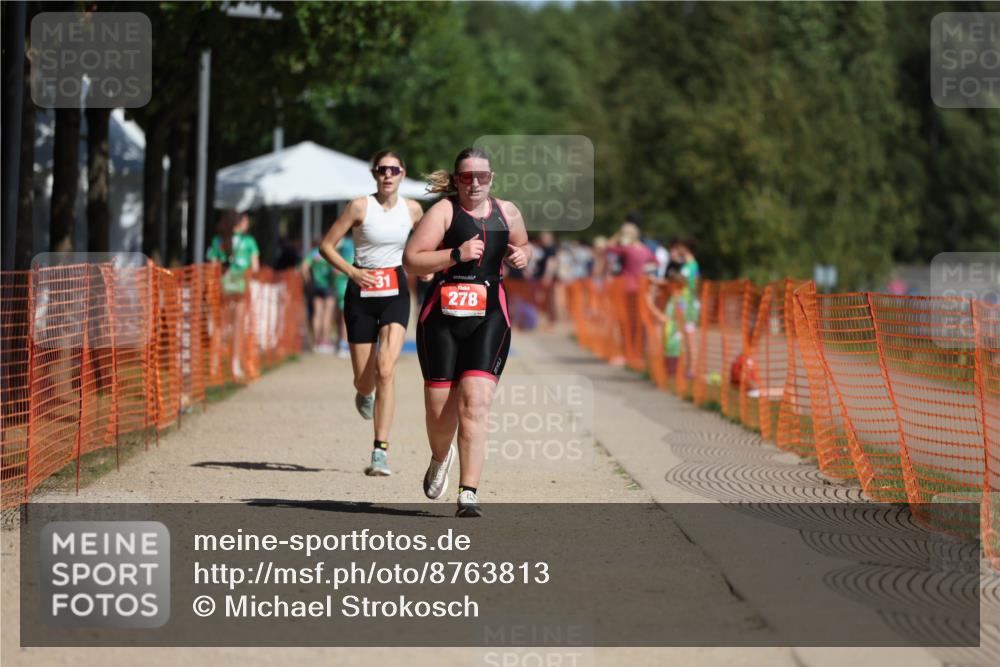 07.09.2025 - 19. Norderstedt Triathlon Michael Strokosch http://msf.ph/oto/8763813 07.09.2025 12:10:57 Laufen 278, 731 meine-sportfotos.de