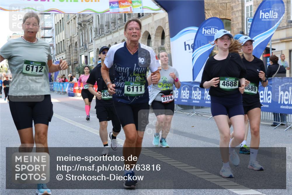 07.09.2025 - BARMER Alsterlauf Strokosch-Dieckow http://msf.ph/oto/8763816 07.09.2025 10:28:51 Ziel 2486, 2877, 3141, 3165, 3495 meine-sportfotos.de