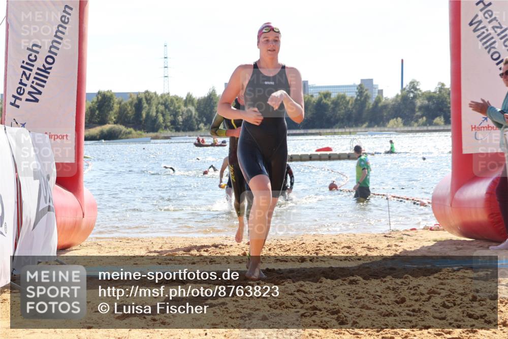 07.09.2025 - 19. Norderstedt Triathlon Luisa Fischer http://msf.ph/oto/8763823 07.09.2025 15:00:39 Schwimmen 889, 950, 1530, 1531 meine-sportfotos.de