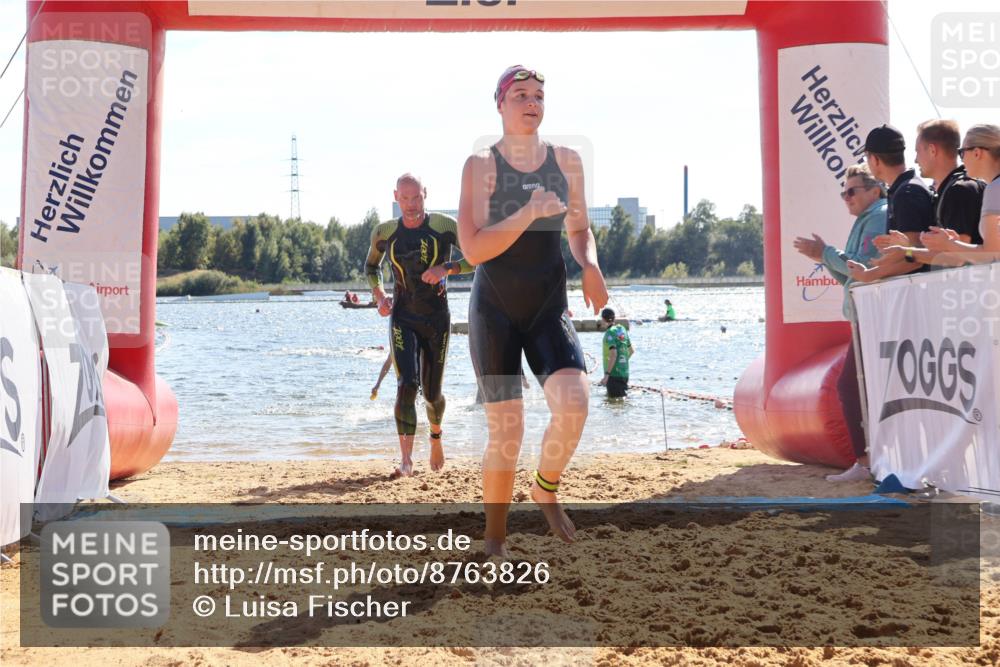 07.09.2025 - 19. Norderstedt Triathlon Luisa Fischer http://msf.ph/oto/8763826 07.09.2025 15:00:39 Schwimmen 889, 950, 1530, 1531 meine-sportfotos.de