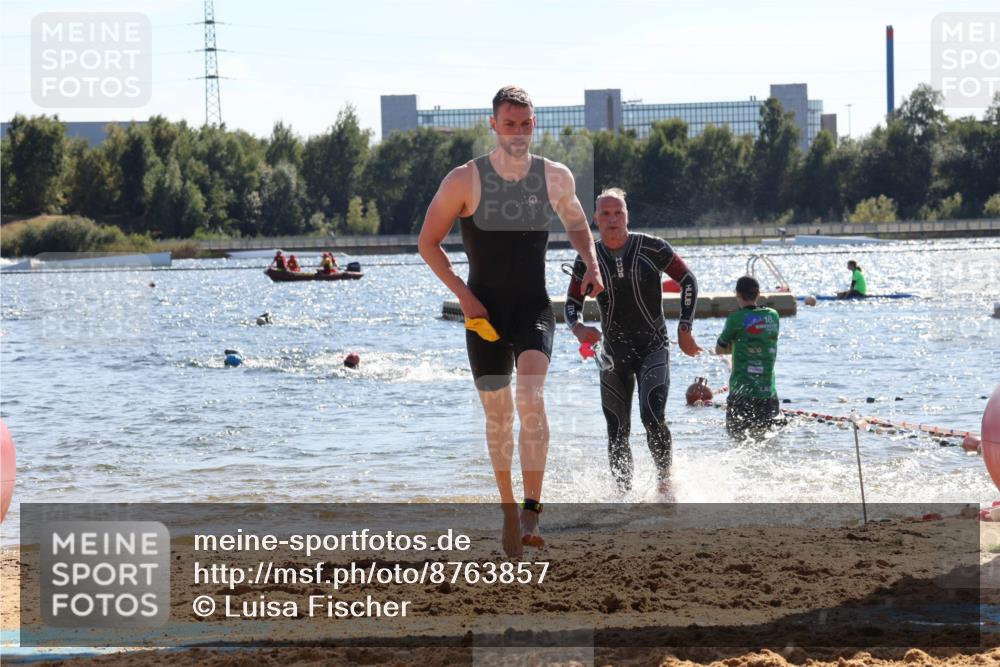 07.09.2025 - 19. Norderstedt Triathlon Luisa Fischer http://msf.ph/oto/8763857 07.09.2025 15:00:43 Schwimmen 889, 950, 1405, 1530, 1531 meine-sportfotos.de
