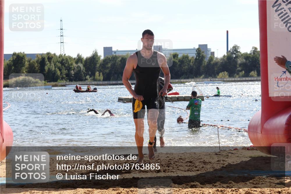 07.09.2025 - 19. Norderstedt Triathlon Luisa Fischer http://msf.ph/oto/8763865 07.09.2025 15:00:44 Schwimmen 889, 950, 1405, 1530, 1531 meine-sportfotos.de