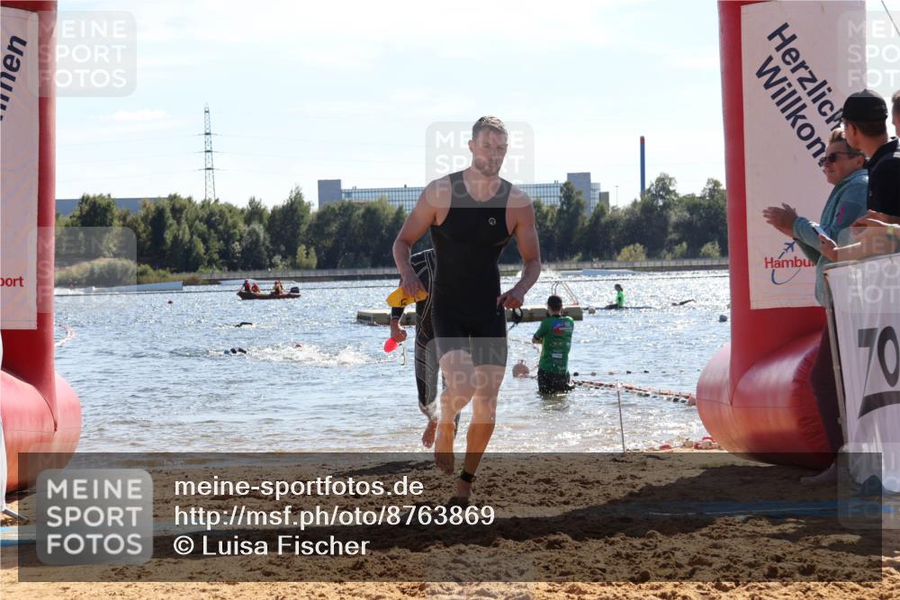 07.09.2025 - 19. Norderstedt Triathlon Luisa Fischer http://msf.ph/oto/8763869 07.09.2025 15:00:44 Schwimmen 889, 950, 1405, 1530, 1531 meine-sportfotos.de
