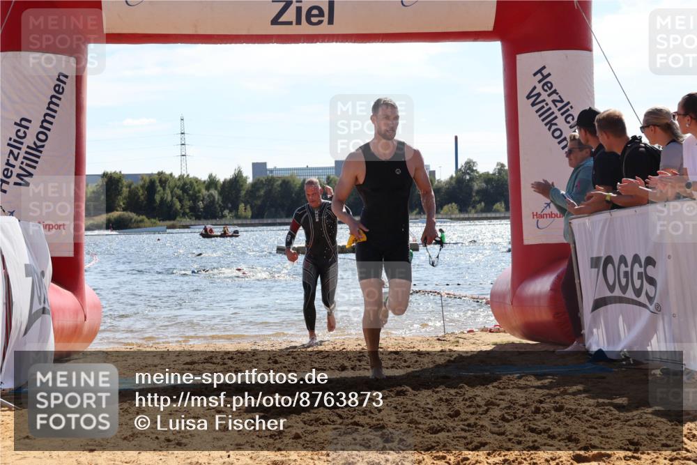 07.09.2025 - 19. Norderstedt Triathlon Luisa Fischer http://msf.ph/oto/8763873 07.09.2025 15:00:44 Schwimmen 889, 950, 1405, 1530, 1531 meine-sportfotos.de