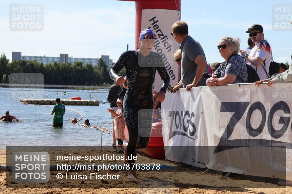 07.09.2025 - 19. Norderstedt Triathlon Luisa Fischer http://msf.ph/oto/8763878 07.09.2025 12:29:02 Schwimmen 698 meine-sportfotos.de
