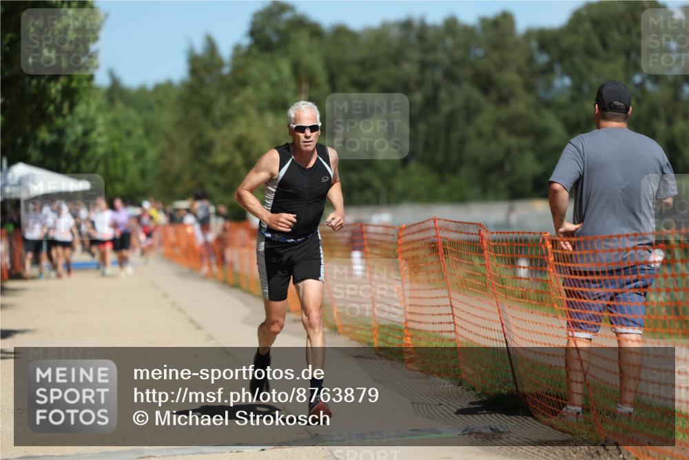 07.09.2025 - 19. Norderstedt Triathlon Michael Strokosch http://msf.ph/oto/8763879 07.09.2025 12:57:45 Laufen 139, 813 meine-sportfotos.de