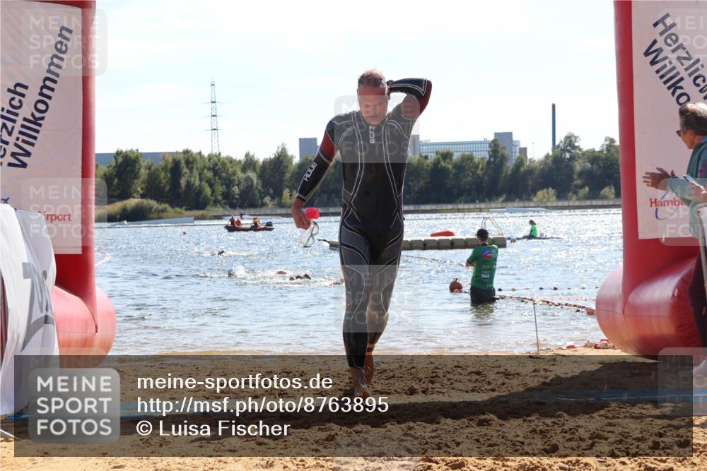 07.09.2025 - 19. Norderstedt Triathlon Luisa Fischer http://msf.ph/oto/8763895 07.09.2025 15:00:46 Schwimmen 889, 950, 1405, 1530, 1531 meine-sportfotos.de