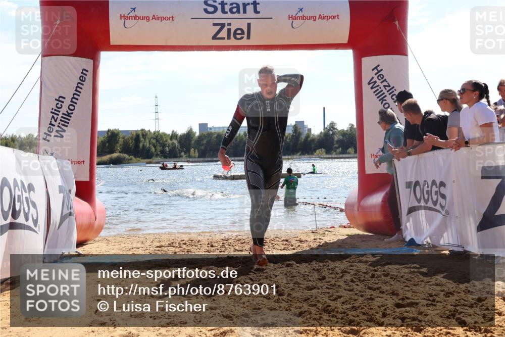07.09.2025 - 19. Norderstedt Triathlon Luisa Fischer http://msf.ph/oto/8763901 07.09.2025 15:00:47 Schwimmen 889, 950, 1405, 1530, 1531 meine-sportfotos.de