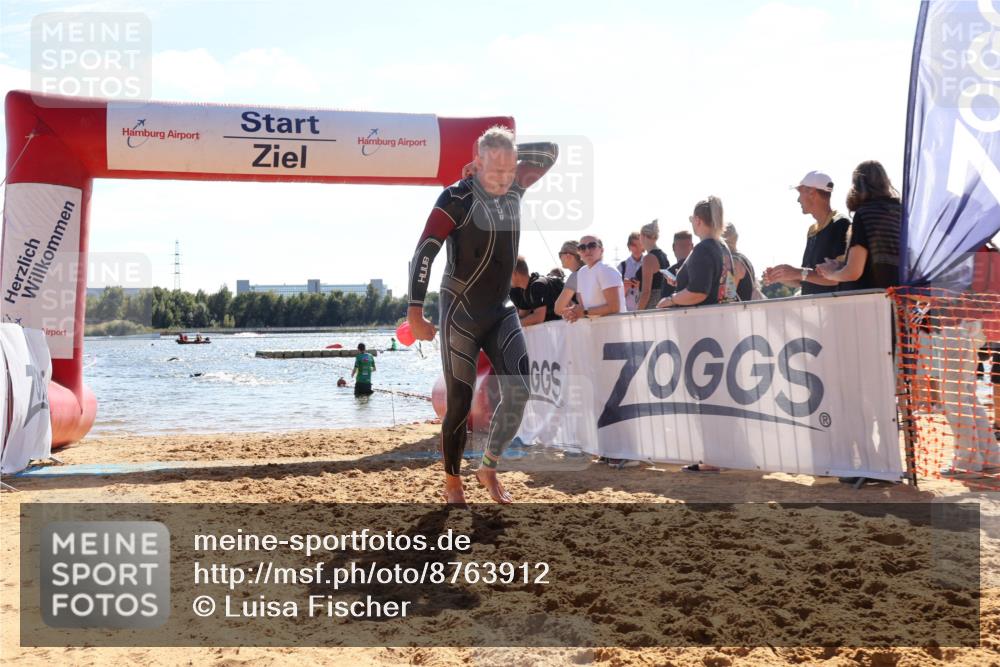 07.09.2025 - 19. Norderstedt Triathlon Luisa Fischer http://msf.ph/oto/8763912 07.09.2025 15:00:48 Schwimmen 889, 950, 1405, 1530 meine-sportfotos.de