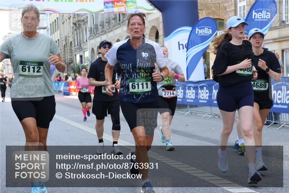 07.09.2025 - BARMER Alsterlauf Strokosch-Dieckow http://msf.ph/oto/8763931 07.09.2025 10:28:51 Ziel 2486, 2877, 3141, 3165, 3495 meine-sportfotos.de