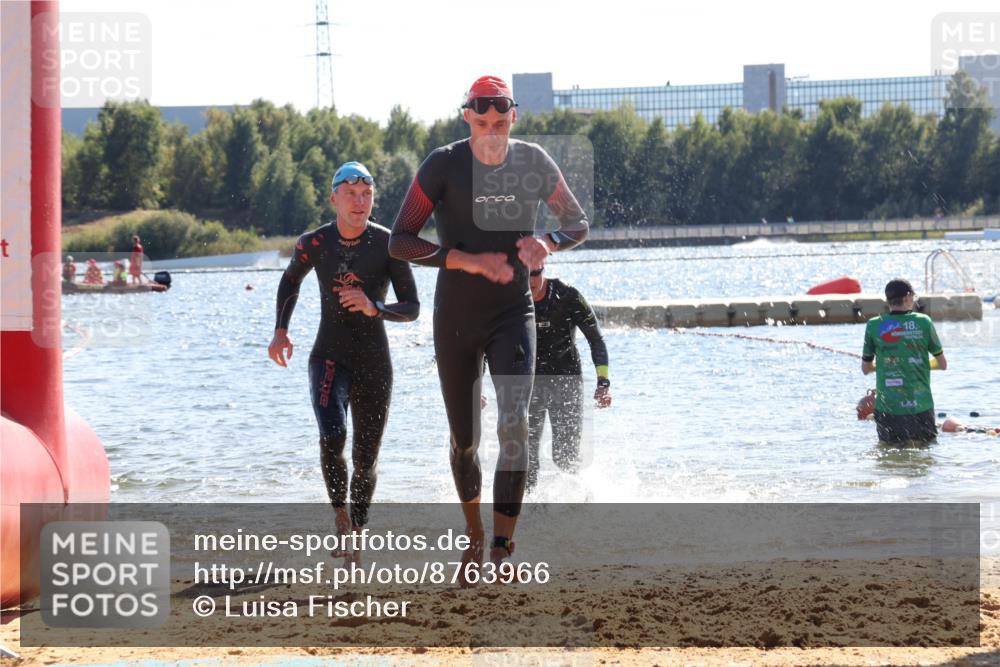 07.09.2025 - 19. Norderstedt Triathlon Luisa Fischer http://msf.ph/oto/8763966 07.09.2025 15:01:07 Schwimmen 871, 909, 1529, 1539 meine-sportfotos.de