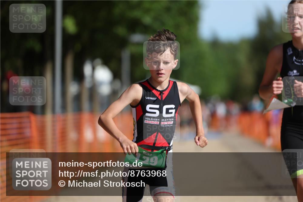 07.09.2025 - 19. Norderstedt Triathlon Michael Strokosch http://msf.ph/oto/8763968 07.09.2025 10:48:01 Laufen 124, 129, 635, 639, 1115 meine-sportfotos.de