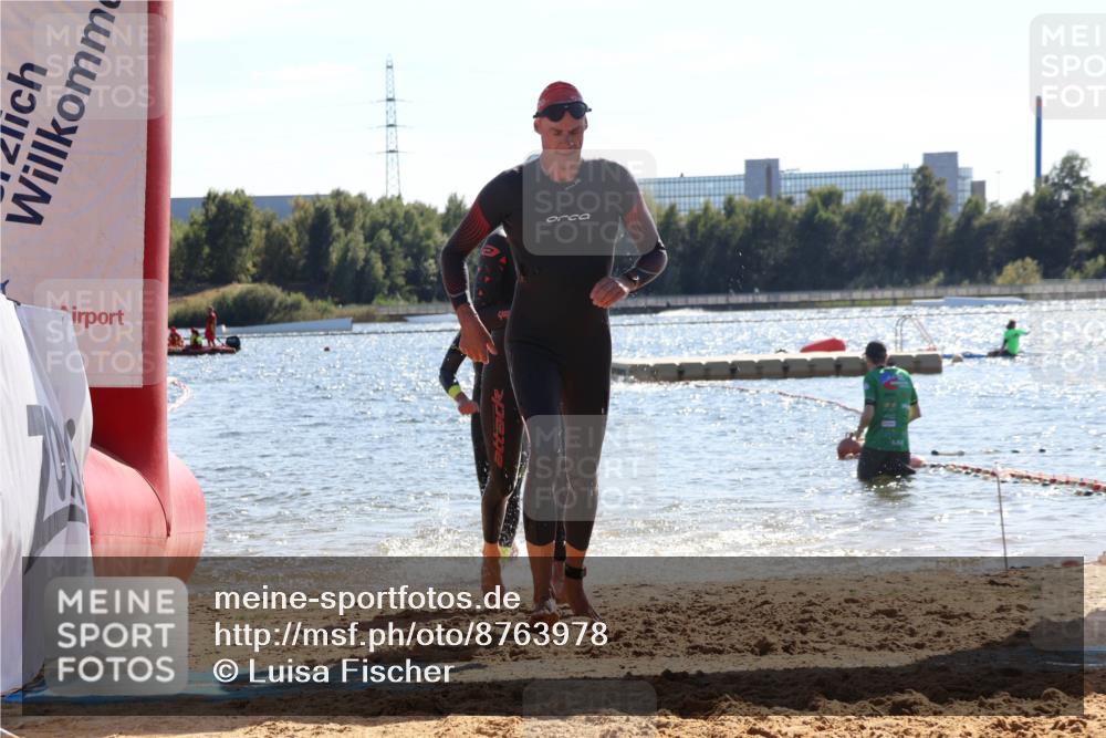 07.09.2025 - 19. Norderstedt Triathlon Luisa Fischer http://msf.ph/oto/8763978 07.09.2025 15:01:08 Schwimmen 871, 909, 1529, 1539 meine-sportfotos.de
