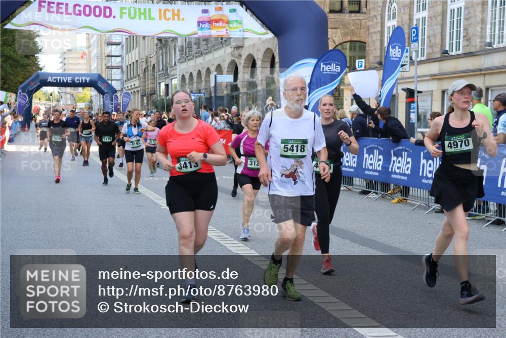 07.09.2025 - BARMER Alsterlauf Strokosch-Dieckow http://msf.ph/oto/8763980 07.09.2025 10:12:08 Ziel 2226, 2942, 3096, 3228, 3448, 3706, 3873, 3973, 3990, 4101, 4175, 4280, 4413, 4561, 4616, 4694, 4702, 4792, 4829, 4852, 5492, 5897, 6199, 6200, 8028, 8061, 8170, 8357 meine-sportfotos.de
